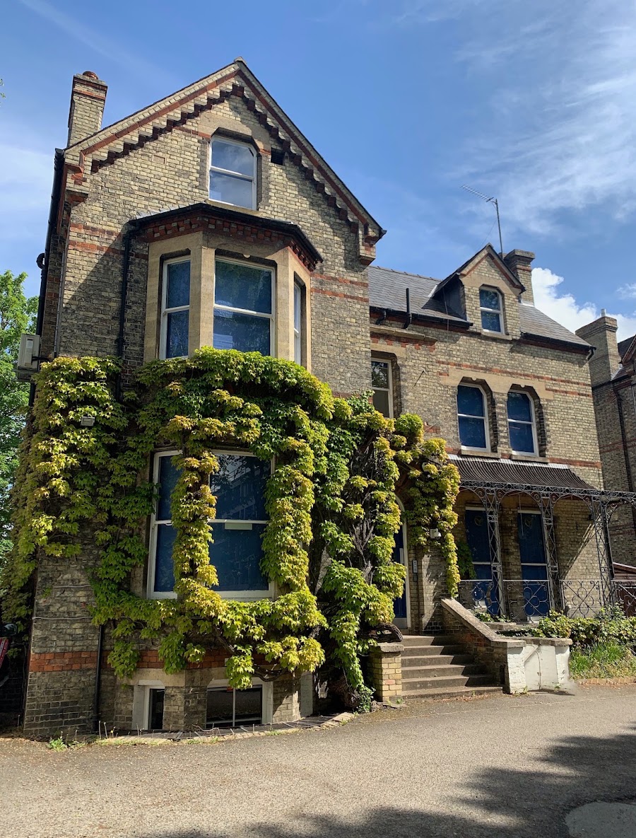 Floatwell venue